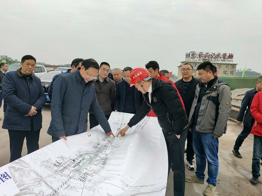 3.2 乐山市副市长罗新礼调研成乐扩容项目建设工作.jpg